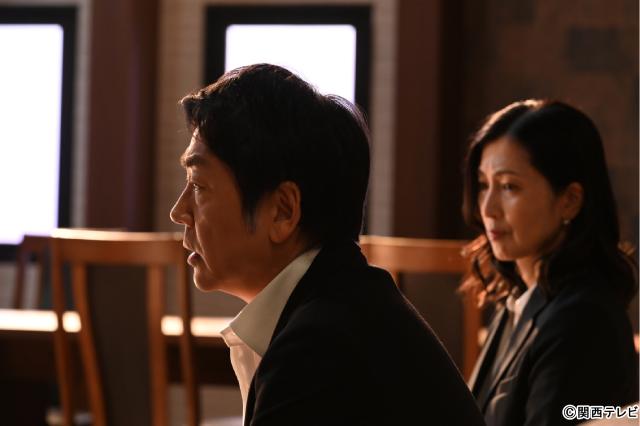「あなたを奪ったその日から」第9話。紘海（北川景子）の正体を知った旭（大森南朋）があることを決断