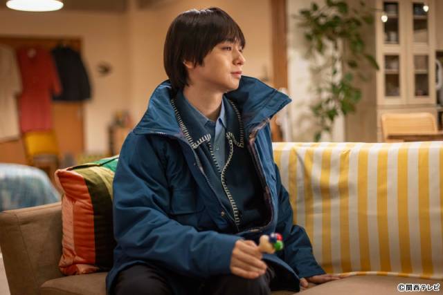 「パラレル夫婦」伊野尾慧＆伊原六花がクランクアップ♪　松倉海斗がサプライズで現場に登場！