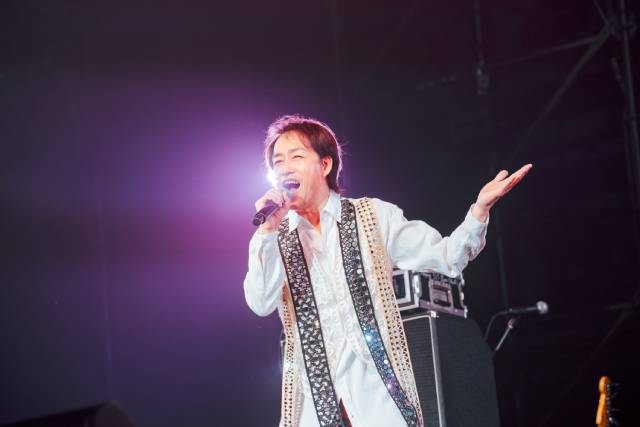 ヒロミ＆マッチが「八王子魂」で夢の共演！　熱狂のステージで観客を魅了