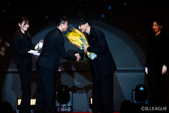 MVPは2年連続でD.J・ニュービル！「B.LEAGUE AWARD SHOW 2024-25」