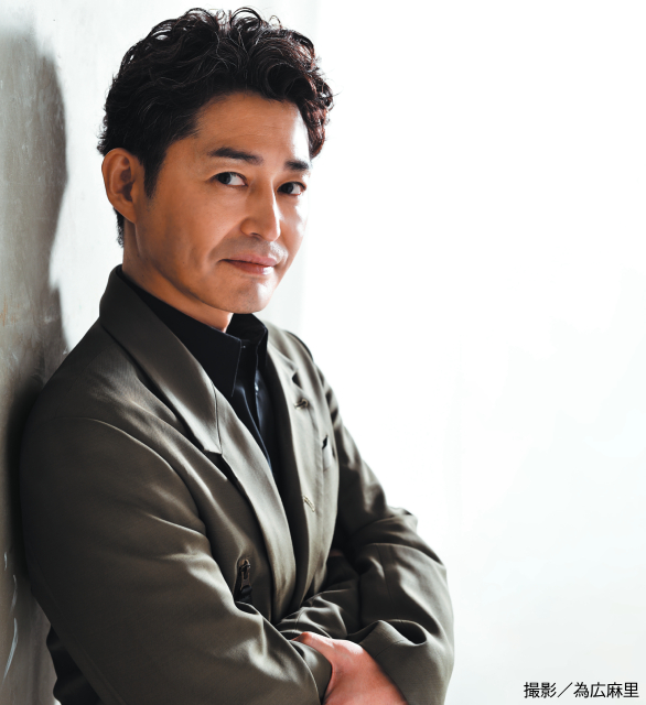 オダギリジョー、安田顕が表紙を飾る「スカパー！TVガイド」の2誌が本日発売！