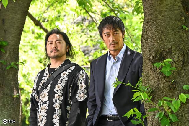 「キャスター」最終回へ! 阿部寛×高橋英樹の対決、道枝駿佑の進化…伊與田Pが語る制作秘話