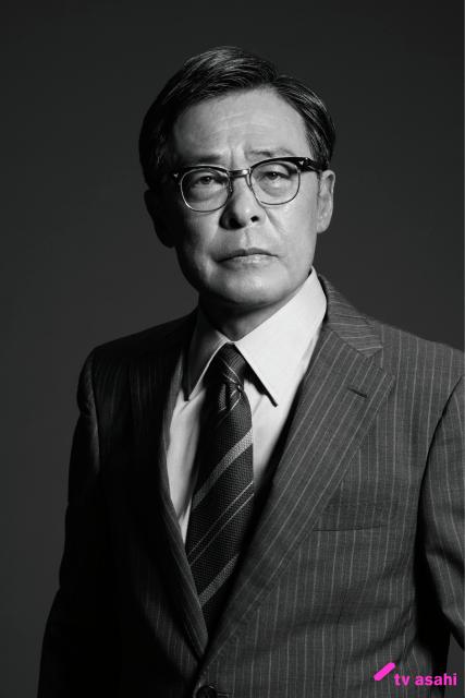「大追跡」佐藤浩市は官房長官、遠藤憲一はポンコツ刑事、光石研は頼れるリーダーで登場！