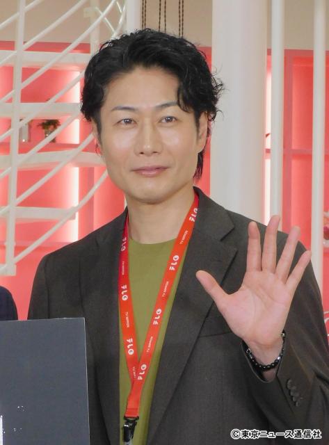 櫻井翔「うそだろ…」連発の猛暑ロケ、戸次重幸はまさかのNG発言!?「放送局占拠」会見