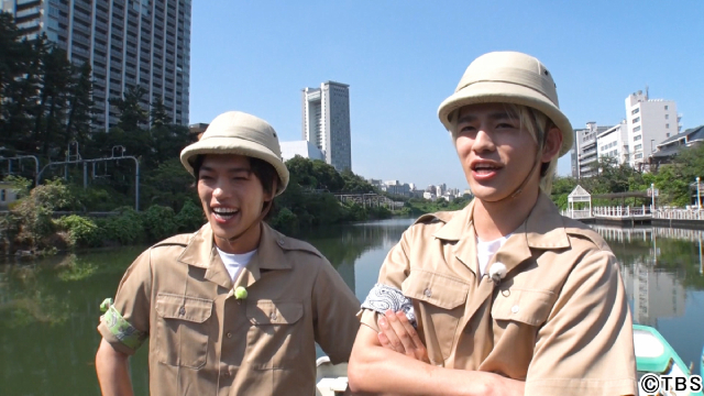 timelesz原嘉孝＆篠塚大輝が紙のイカダで荒川に！　チョコプラは深海ミステリーに挑む