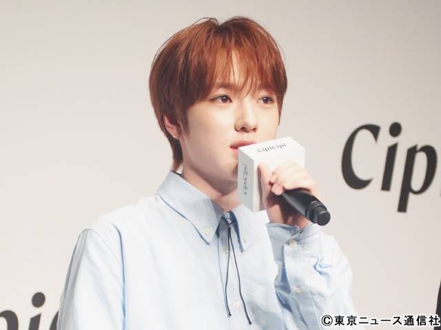 NCT WISHがコスメブランドのアンバサダーに就任！　クールな表情で魅せる