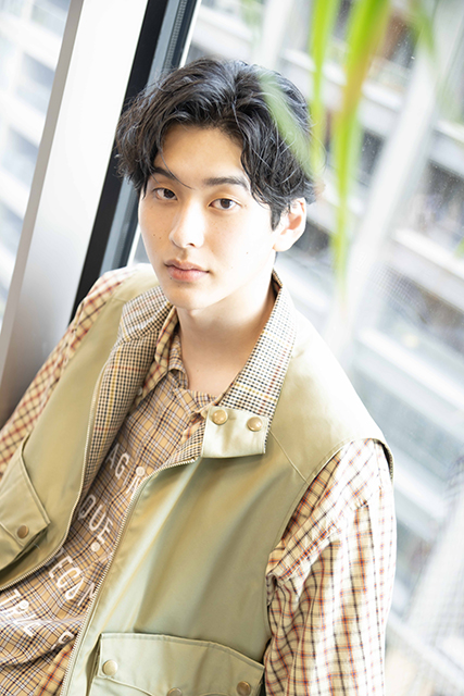 石川愛大「恋愛禁止」で演じる愛され後輩キャラは役だけではない!?　末っ子気質な一面に迫る