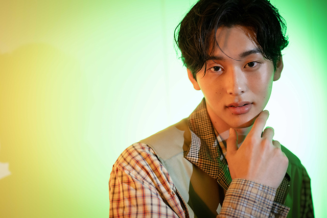 石川愛大「恋愛禁止」で演じる愛され後輩キャラは役だけではない!?　末っ子気質な一面に迫る