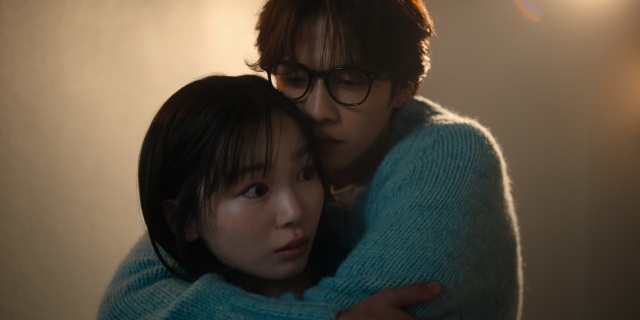 佐藤健&菅田将暉の緊迫感漂うショットも! 「グラスハート」キャラ映像と新場面写真が公開