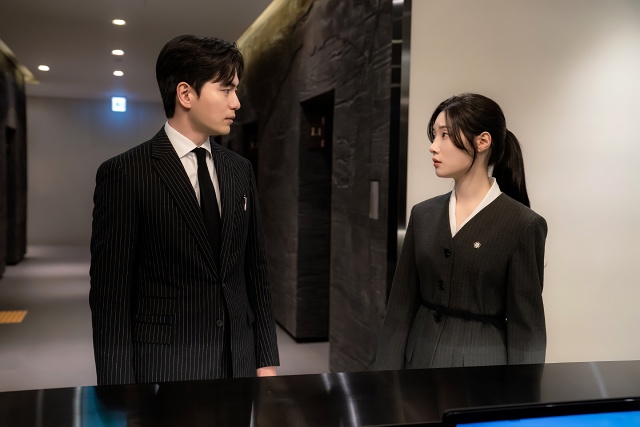 ティム・バートンがおくる「ウェンズデー」第2期がいよいよ登場!【Netflix8月新着作品】