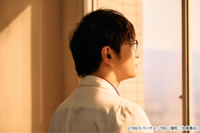 「松本潤さんとだから挑めた」岩崎Pが語る「19番目のカルテ」“優しい医療ドラマ”という挑戦