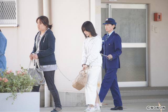 奈緒が受刑者で美容師の難役に挑んだ「塀の中の美容室」刑務所体験が生んだリアルな演技