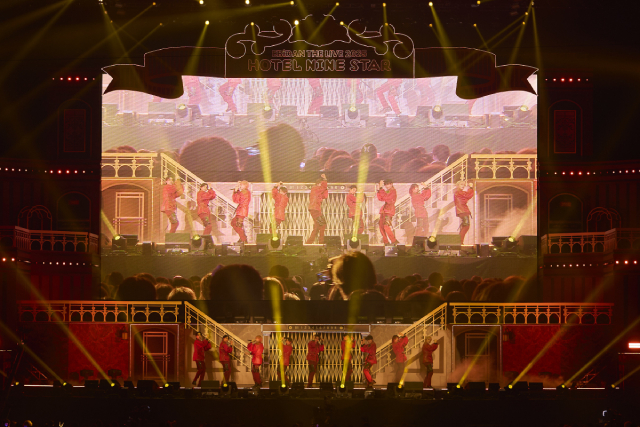 「EBiDAN THE LIVE 2025」超特急、M!LKら全9組がホテルを舞台に幻想的なひととき届ける