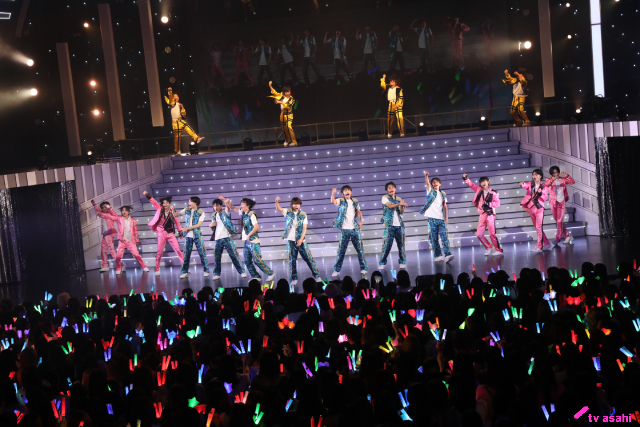 「サマフェス」“あだちいの”らフレッシュなジュニア17人が先輩たちの名曲をたっぷり披露!!