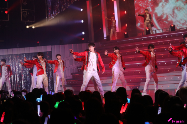 「サマフェス」“あだちいの”らフレッシュなジュニア17人が先輩たちの名曲をたっぷり披露!!