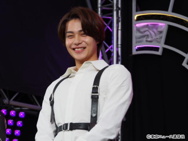 「仮面ライダーゼッツ」制作発表で今井竜太郎が変身ポーズを初披露！　新キャストや主題歌も解禁