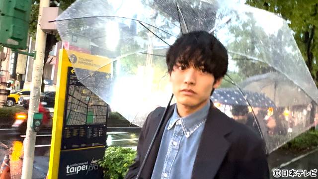 赤楚衛二、俳優デビュー10年目の“今”に迫る！　主演映画の撮影現場にも密着
