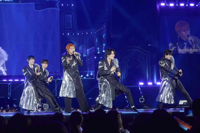 「EBiDAN THE LIVE 2025」超特急、M!LKら全9組がホテルを舞台に幻想的なひととき届ける