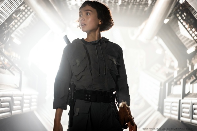 「エイリアン」初のドラマがディズニープラスで独占配信中！　舞台は映画第1作の2年前