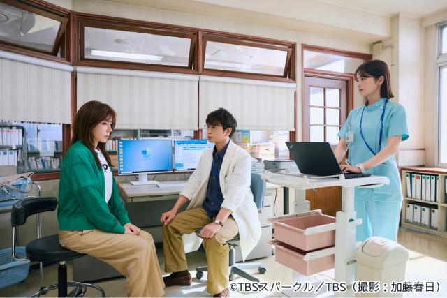 松本潤が体現する総合診療医の姿「19番目のカルテ」青山貴洋監督が語る演出の舞台裏