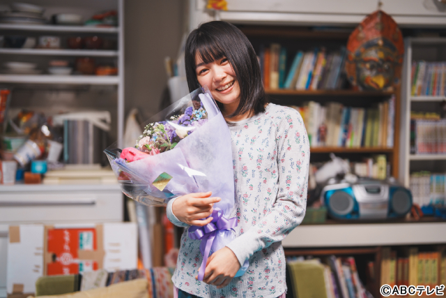 小島健「もっと現場にいたかった」温かさあふれる「こんばんは、朝山家です。」がクランクアップ！