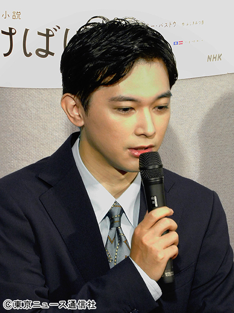 髙石あかり「一番の夢だった」、吉沢亮「振り回される男」。「ばけばけ」試写会でエピソード続々