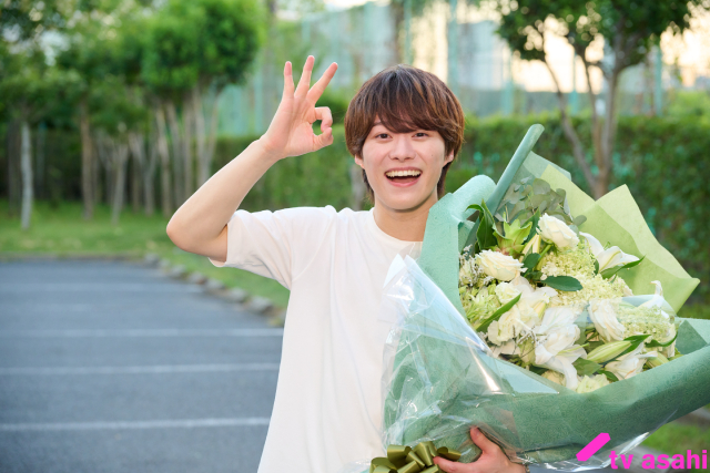 「リベンジ・スパイ」大橋和也らが笑顔でクランクアップ「こんなに楽しい現場、なかなかない！」