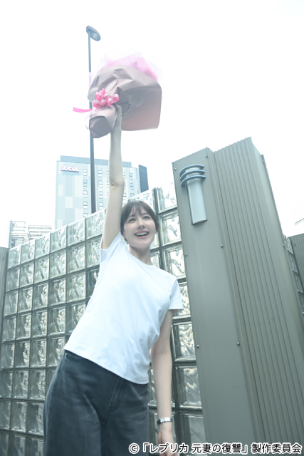 トリンドル玲奈主演「レプリカ 元妻の復讐」撮了！　古屋呂敏が撮影した写真と出演者のコメントが到着