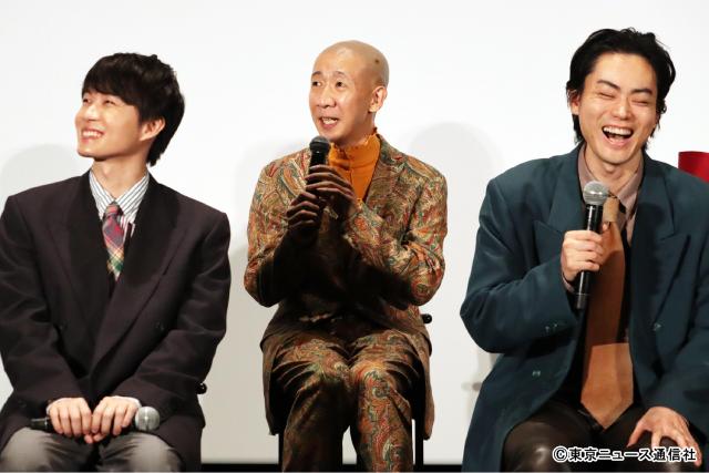 三谷幸喜×菅田将暉「もしもこの世が舞台なら、楽屋はどこにあるのだろう」舞台あいさつ