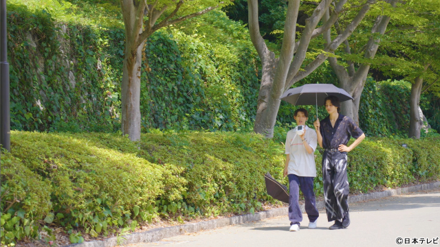 「旅スノ」ラウール＆向井康二が晩夏の静岡を堪能。向井が称賛するラウールの才能と情熱