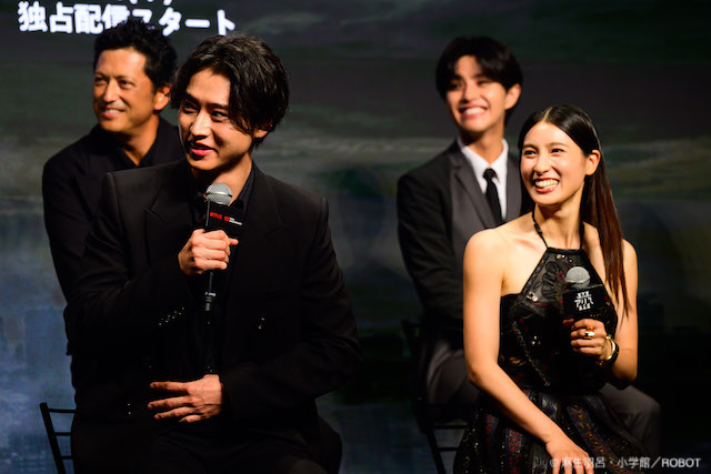 「今際の国のアリス3」山﨑賢人、土屋太鳳らキャスト陣が明かす撮影の舞台裏
