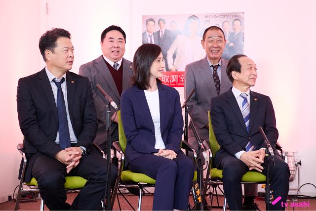 「緊急取調室」囲み会見に天海祐希、山本耕史、若村麻由美ら。初回から火花散る対峙が実現！