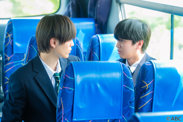 「修学旅行で仲良くないグループに入りました」藤本洸大&簡秀吉が“青春”な撮影裏話を告白