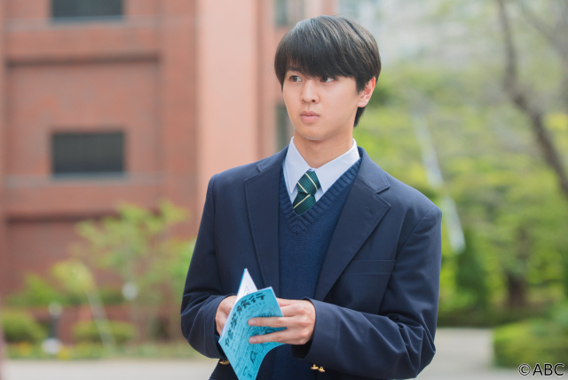 「修学旅行で仲良くないグループに入りました」藤本洸大&簡秀吉が“青春”な撮影裏話を告白