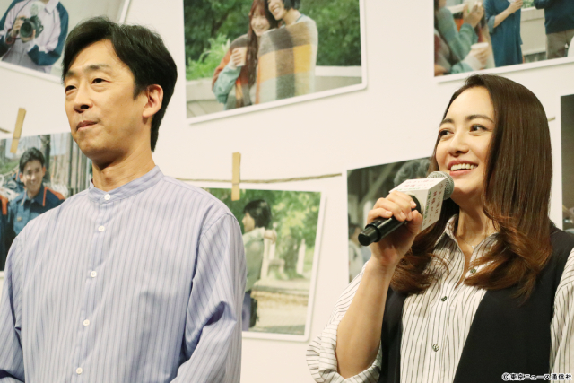 「小さい頃は、神様がいて」舞台あいさつに北村有起哉、小野花梨、石井杏奈、仲間由紀恵が登壇
