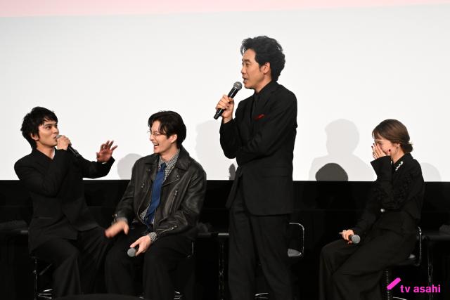 大泉洋がモノマネで岡田将生を翻弄!?「ちょっとだけエスパー」制作発表会で北村匠海も爆笑