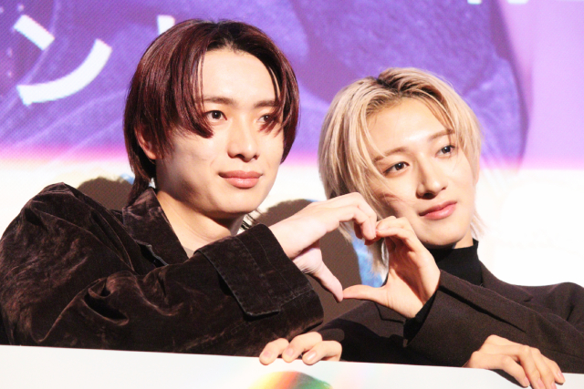 「セラピーゲーム」NAOYA＆冨田侑暉がキスシーンの裏話披露「思わず後ろずさって…」