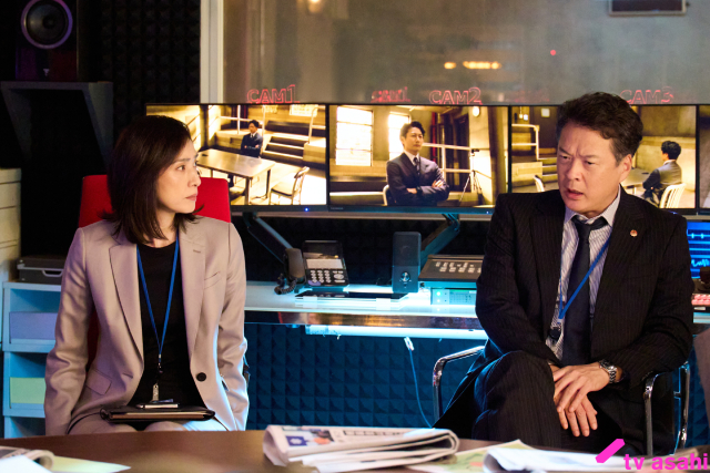 「緊急取調室」第3話。戸次重幸が演じる完璧な“山の神”とキントリが対峙