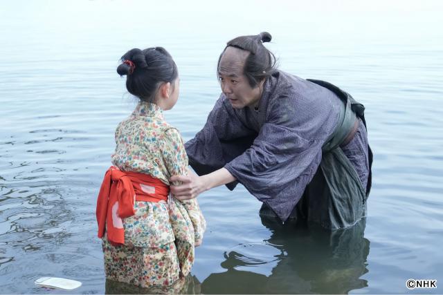 「虎に翼」直言とは違う父親像を――岡部たかしが挑む「ばけばけ」司之介役