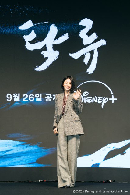 入隊直前のロウンが登壇！　主要キャスト＆監督による「濁流」制作会見