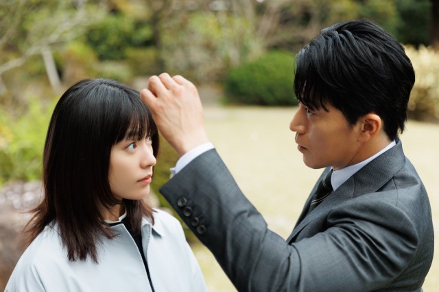 小栗旬×ハン・ヒョジュ×赤西仁×中村ゆり「匿名の恋人たち」“四角関係”カット一挙解禁！