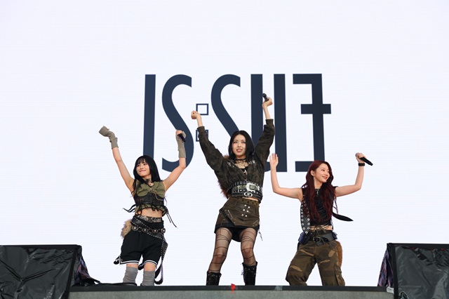 JO1、INI、DXTEEN、ME:I、IS:SUEが大阪・関西万博で「LAPONE DAY in EXPO -」を開催