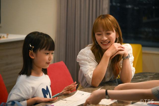波瑠＆川栄李奈W主演「フェイクマミー」開幕！「母親になること」「仕事と子育て」リアルな思い語る