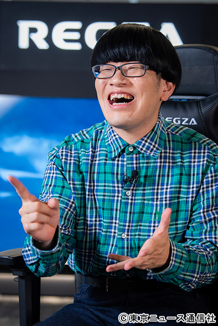 レグザのおすすめ機能を体験するREAL AKIBA BOYZのマロン／TVガイドWebの“BRAND NEW TV WORLD!!”