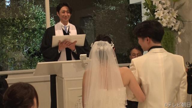 相葉雅紀が牧師に！「相葉ヒロミ」涙のサプライズ結婚式