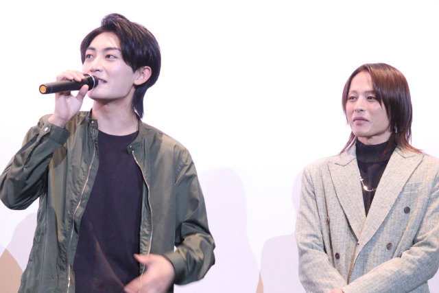 「仮面ライダーガヴ」知念英和が日野友輔の“罪深い”エピソードを暴露！「僕の靴下を…」