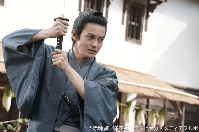 神尾楓珠が仇敵・椎名桔平に立ち向かう! 時代劇「はぐれ鴉」BS11で26年1月3日に放送