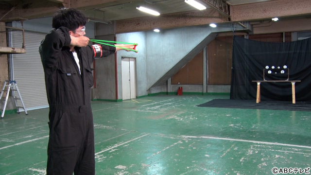 重岡大毅VS小瀧望「リア突」で“最強のヒットマン”の座を懸けて激突!