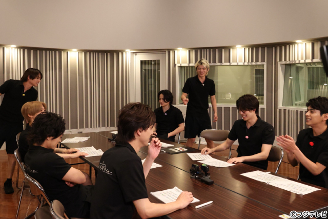 「タイムレスマン」まさかの仲間割れ!?「残酷な天使のテーゼ」で最強軍団と再び対決!