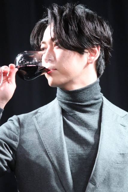 アニメ「神の雫」亀梨和也が声優初挑戦での苦悩を明かす「“KAT-TUN亀梨モード”が…」